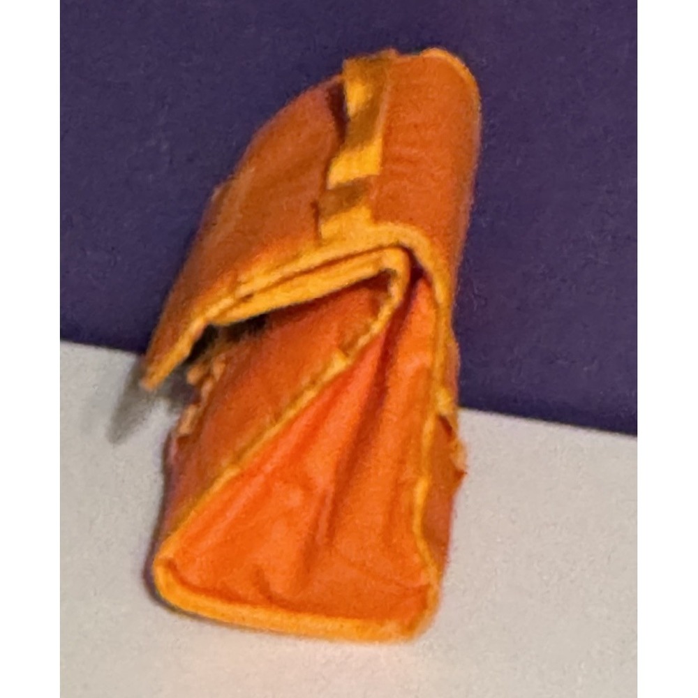 YETI Daytrip Lunch Bag Cooler King Crab Orange Rare Limited Edition Color - Picture 5 of 5